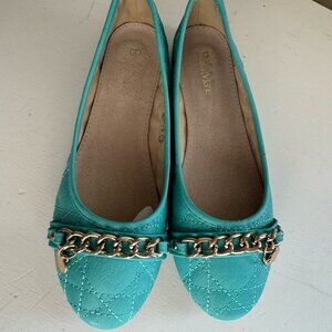 Bella Marie Teal Chain Dana Flat size 7.5 NWOT